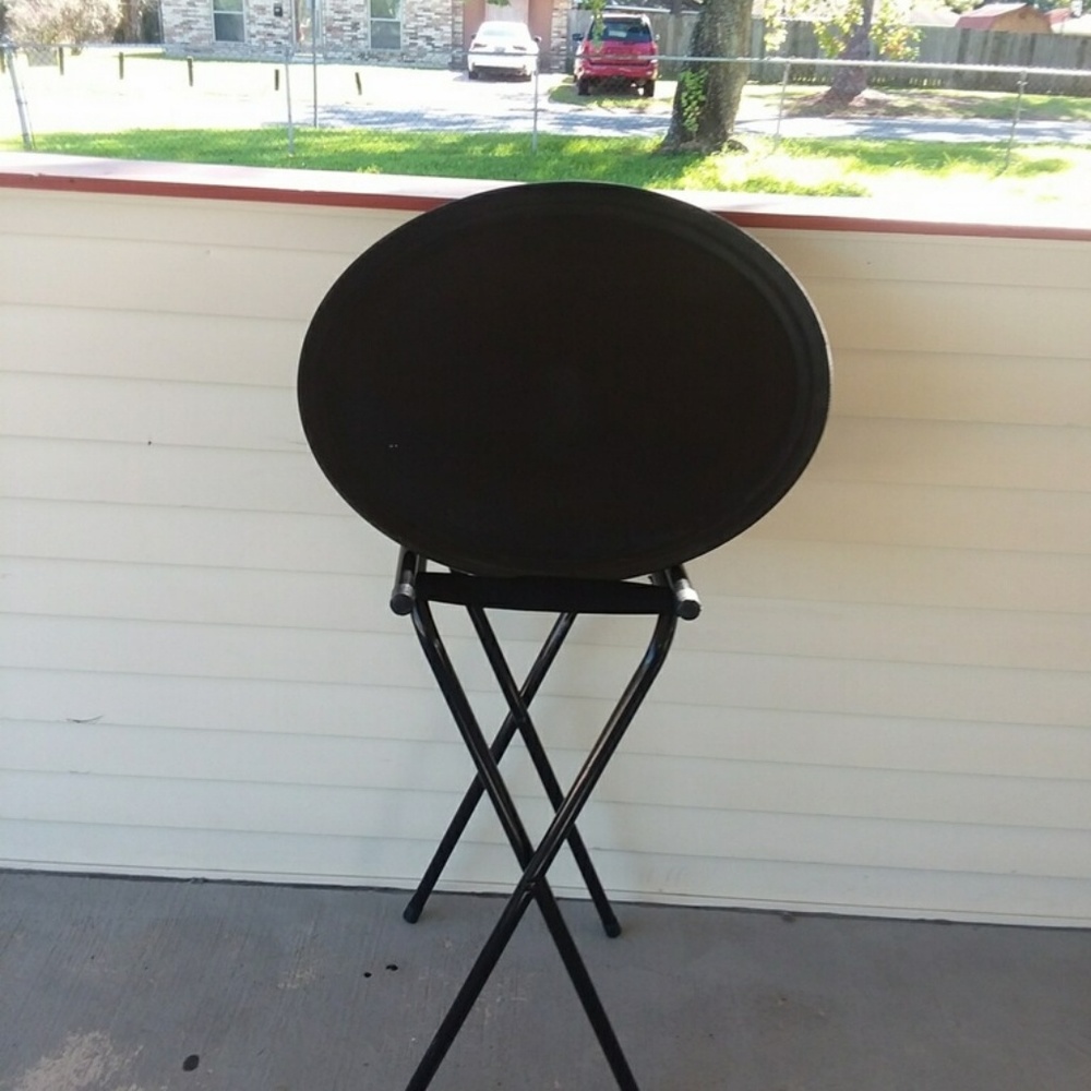 Waiters serving table